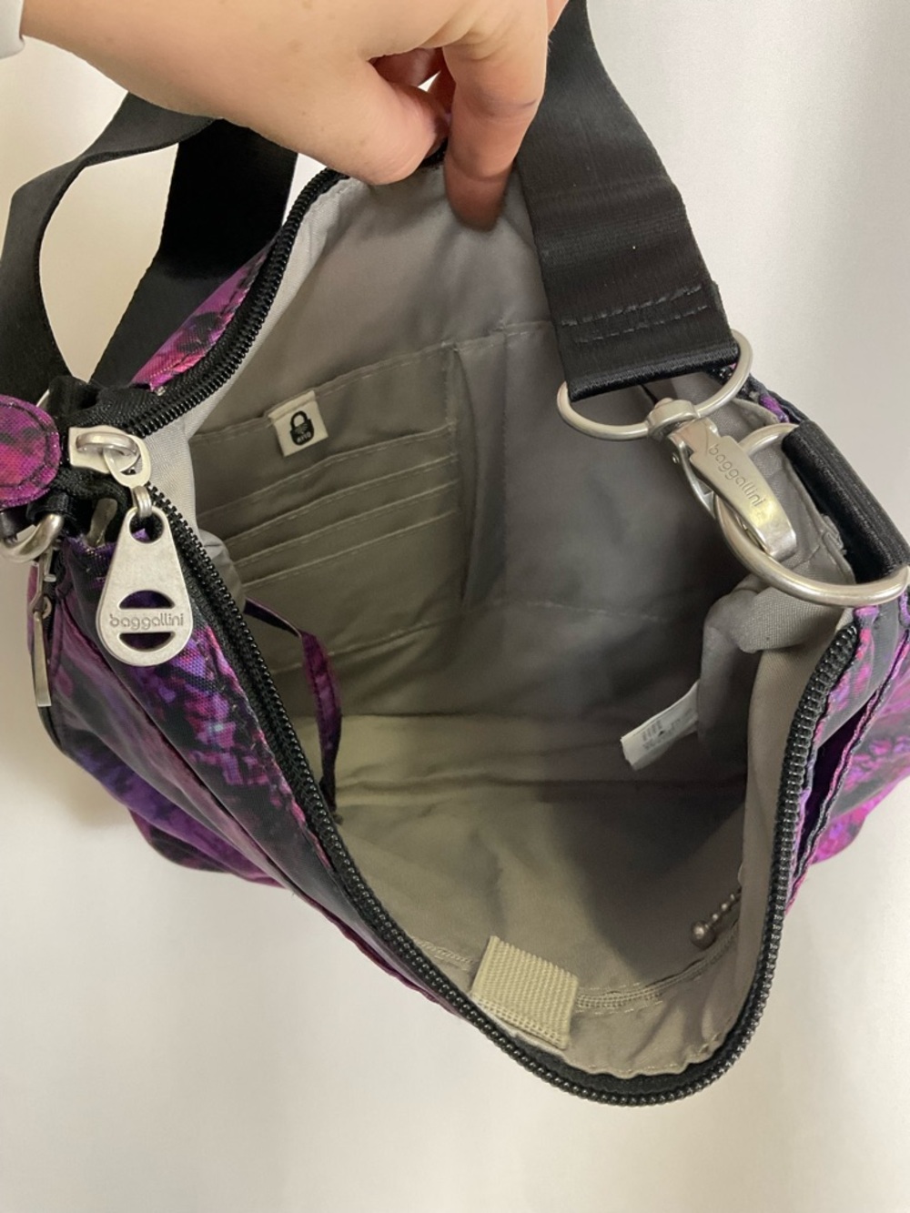 Baggallini Purple Tie-Dye Crossbody Bag with Black Adjustable Strap - Picture 5 of 10